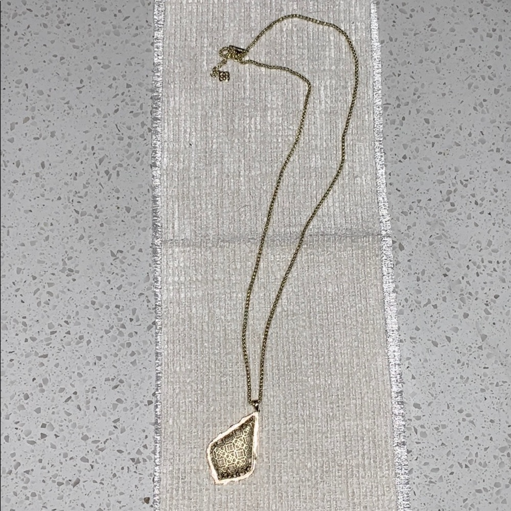Kendra Scott Long Gold Chain Classic Pendant